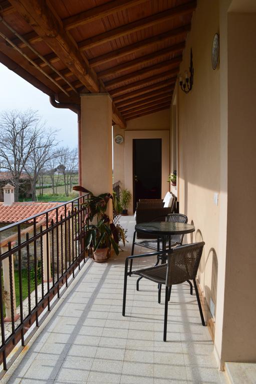 Agriturismo Casal Taccone Apartamento Tarquinia Exterior foto
