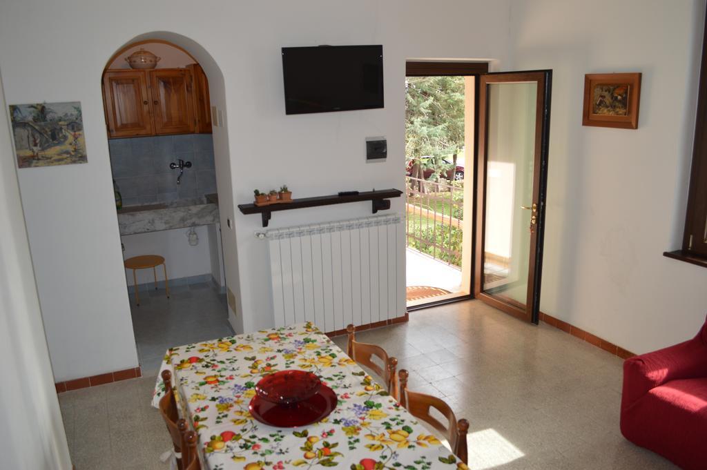 Agriturismo Casal Taccone Apartamento Tarquinia Exterior foto